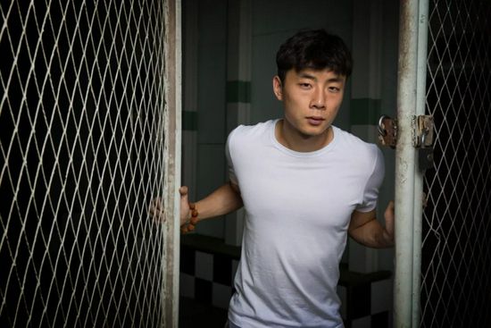 哈弗茨在最近的比赛中连场进球，默森在谈到哈弗茨时表示，他是一名需要信心的球员，现在信心十足的他在场上踢得很好。